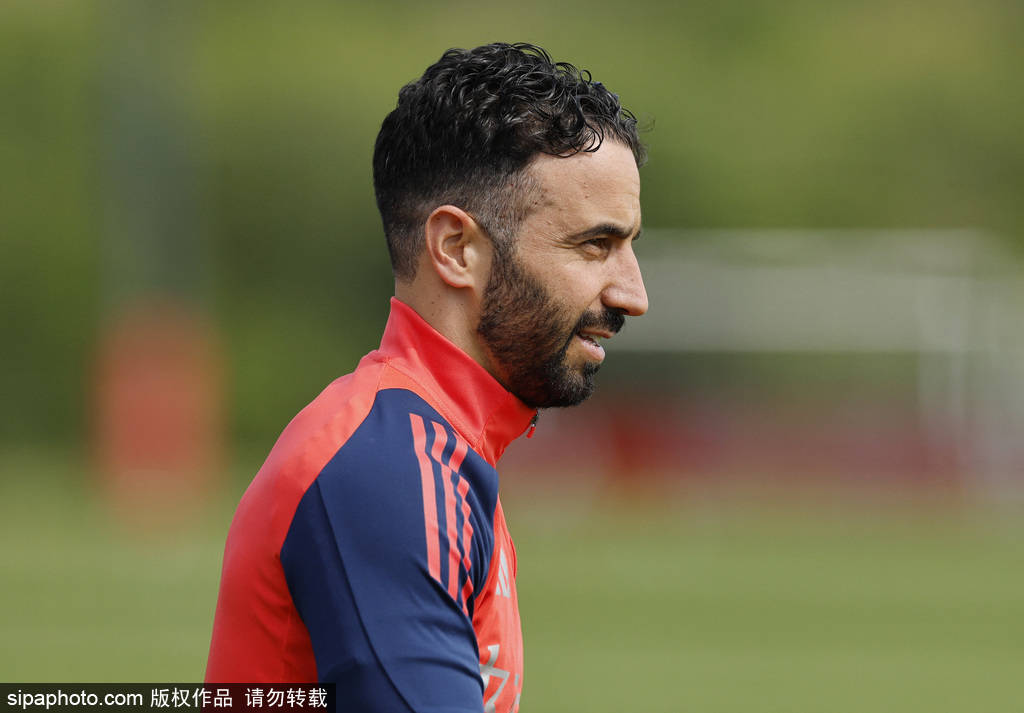 怎么注册皇冠信用网_晴天霹雳!曼联5890万镑心仪神锋遭阿森纳截胡怎么注册皇冠信用网,滕哈赫夏窗B计划曝光?