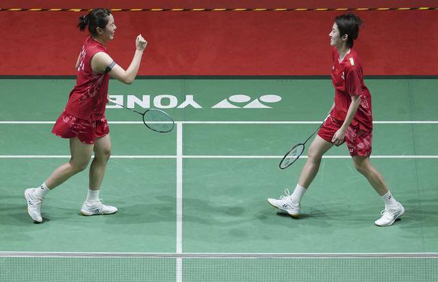 皇冠信用网如何申请_马来西亚羽毛球大师赛：贾一凡/张殊贤晋级女双决赛