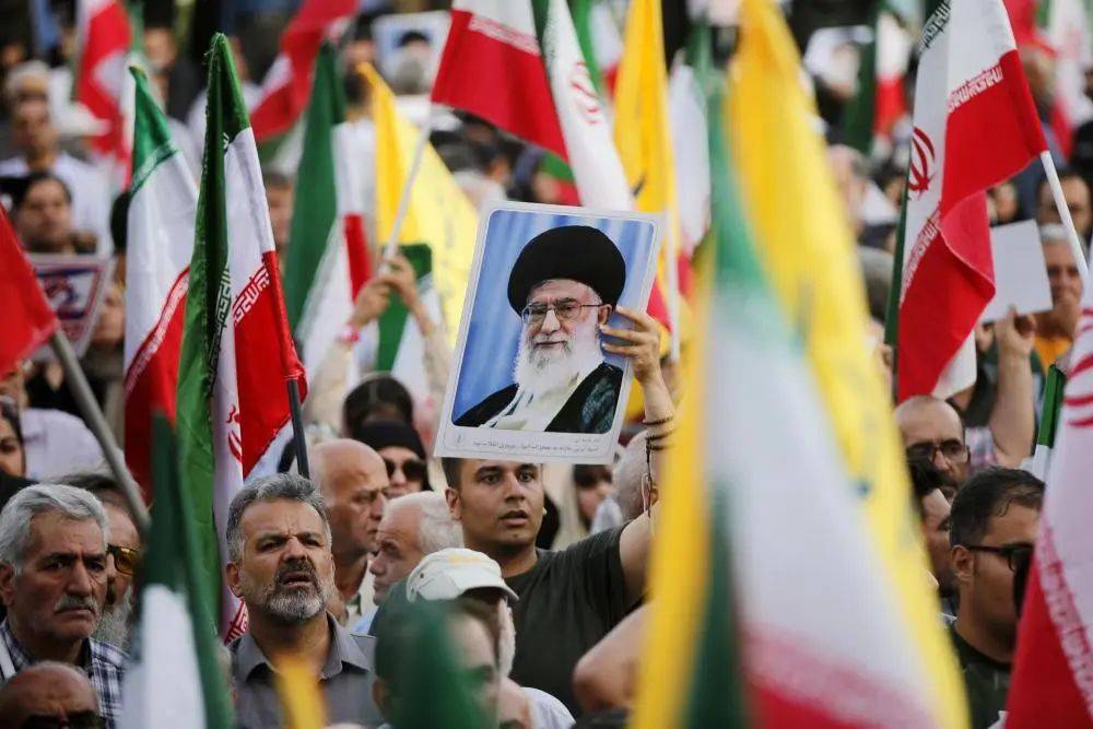 中国甲组联赛_卡塔尔外交部披露中国甲组联赛,伊朗导弹来袭后接到特朗普电话,称以方愿意停火,请卡塔尔“劝和”伊朗