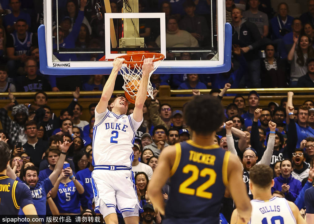 电竞足球-H2H GG联赛(2 X 4分钟)_独行侠1200万签约拉塞尔电竞足球-H2H GG联赛(2 X 4分钟)!状元弗拉格+浓眉组三巨头冲冠?