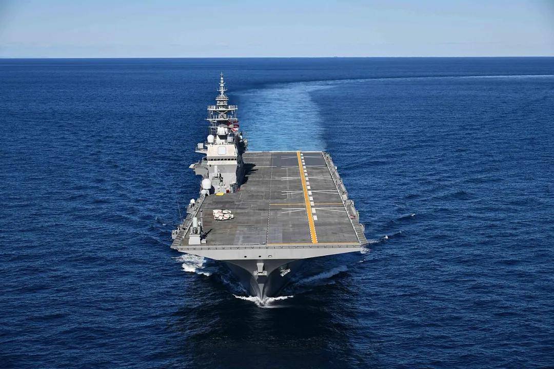 日本J3联赛_央视公开！美国双航母夹击中国辽宁舰日本J3联赛，歼-15挂弹起飞与美军狗斗