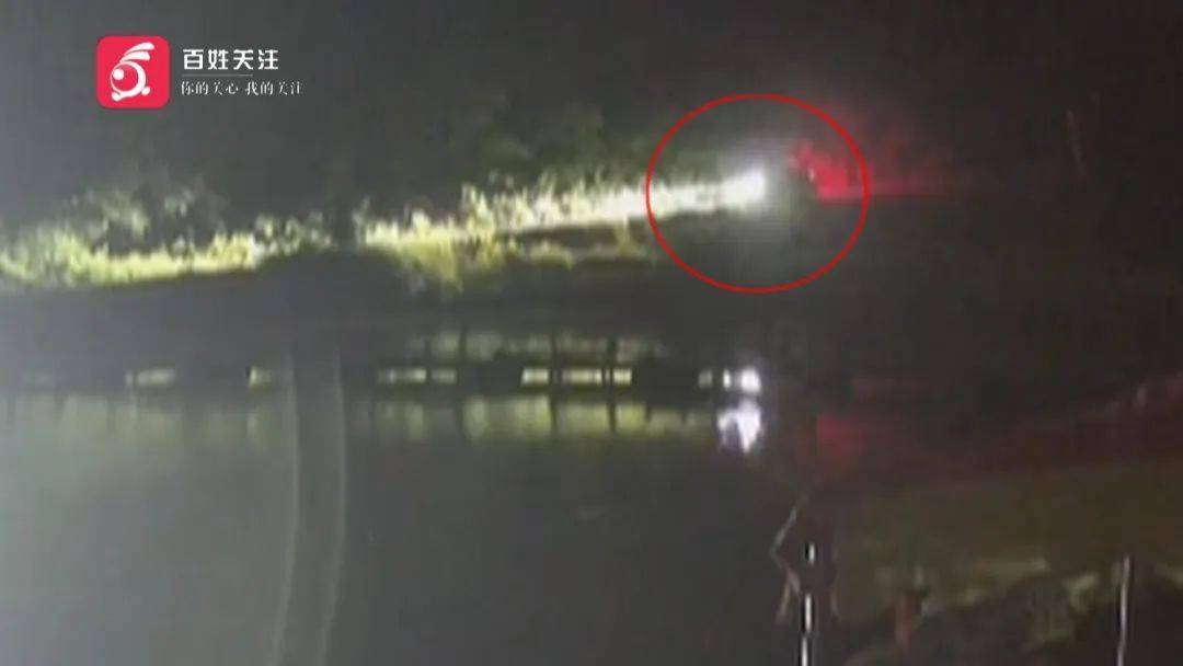 英超足球联赛
_贵阳一男子连人带车冲进鱼塘!塘主:鱼死了不少英超足球联赛
,车主:我当时正在……