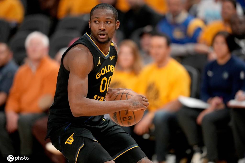 皇冠信用网怎么申请_国王太阳争夺库明加 已提交报价方案并承诺先发地位