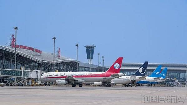 慕尼黑1860 vs斯图加特青年队_济南机场顺利完成2025年暑运保障工作