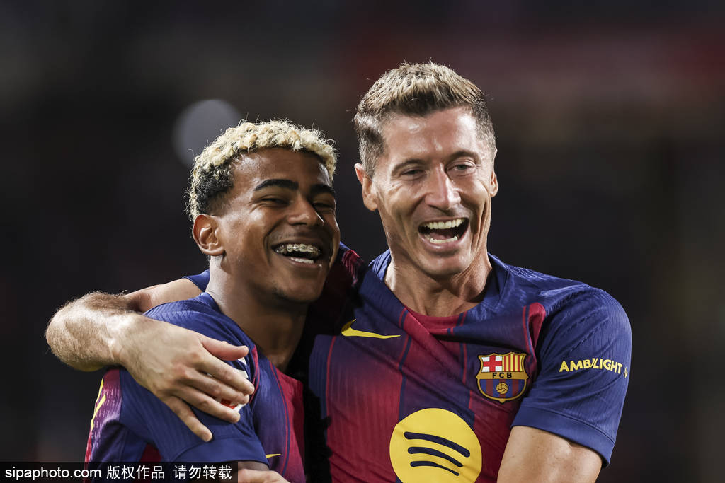 皇冠信用網足球代理_观战台：巴萨火拼巴黎+皇马远征 拜仁冲击开局九连胜