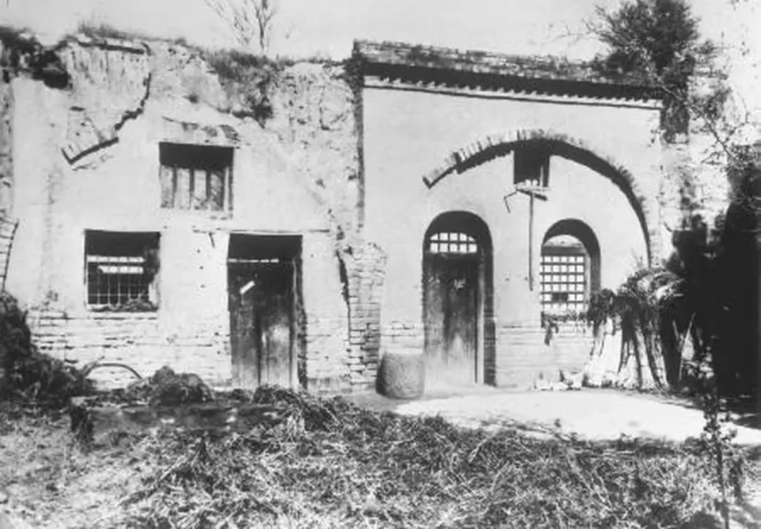 皇冠足球平台代理_王立华：毛泽东提出山地游击战后皇冠足球平台代理，为什么洛川会议上没有形成一致意见？