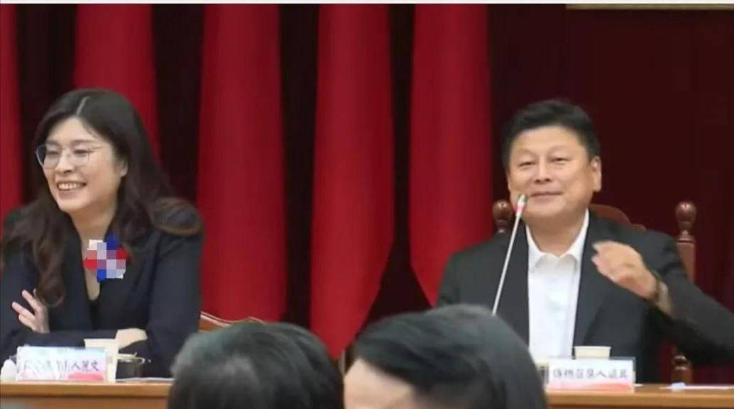 皇冠信用網最高占成_国民党爆发“大地震”皇冠信用網最高占成，朱立伦将率211人集体辞职，剑指郑丽文？