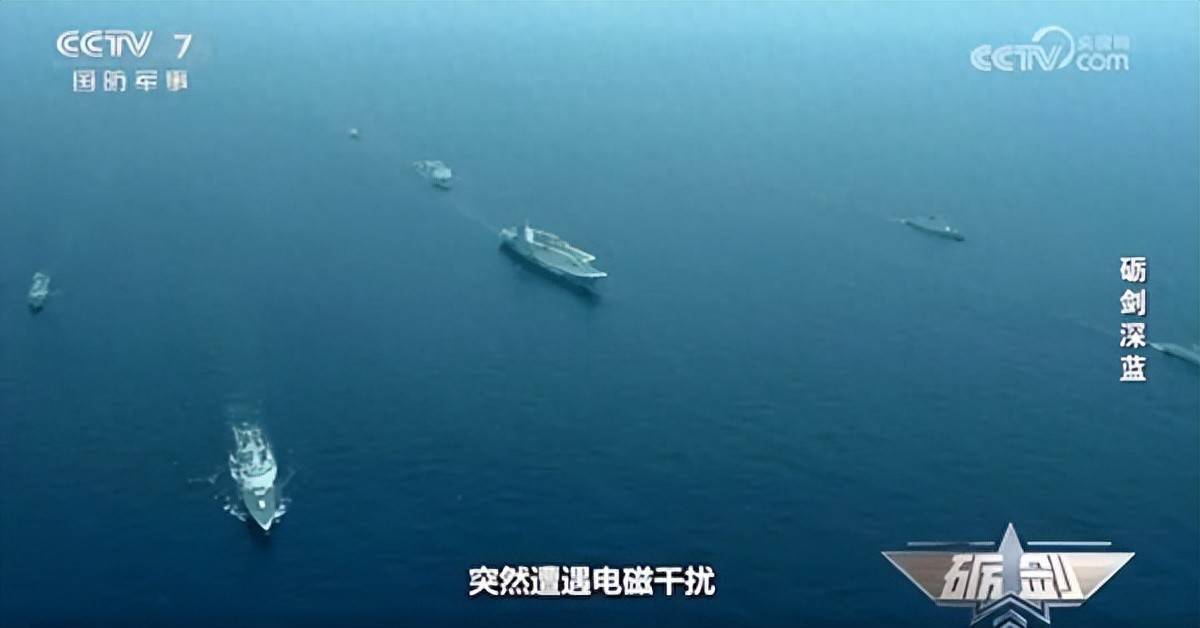 皇冠信用网登1_近日曝光！中国用一辆吉普车虚拟10万吨航母皇冠信用网登1，南海戏耍美军侦察机