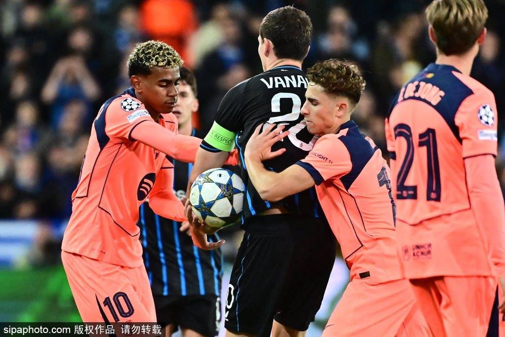 皇冠信用网怎么租_观战台：热刺战曼联+曼城火拼利物浦 拜仁冲击17连胜