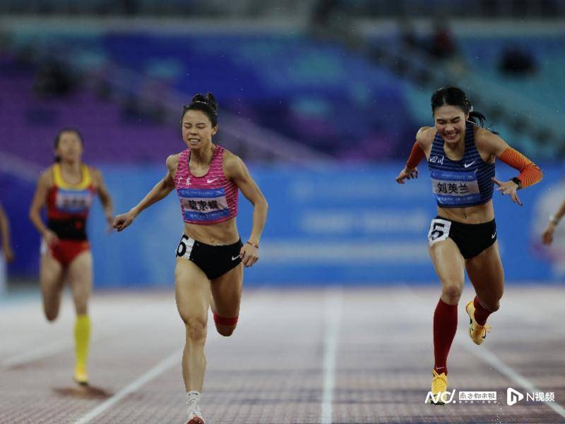 如何注册皇冠足球代理
_又是0.12秒决胜负如何注册皇冠足球代理
!莫家蝶不敌刘英兰获女子400米亚军