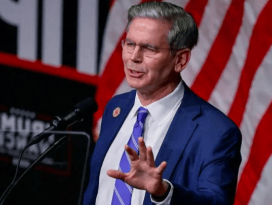 怎么弄皇冠信用網
_中美情况有变!贝森特发出“最后通牒”怎么弄皇冠信用網
,话音刚落,中国的一则公告让他认清现实,信号特殊