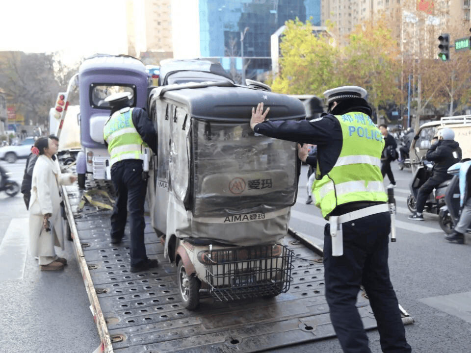 皇冠信用网平台出租_即日起皇冠信用网平台出租，郑州严查电动二轮、三轮、四轮车