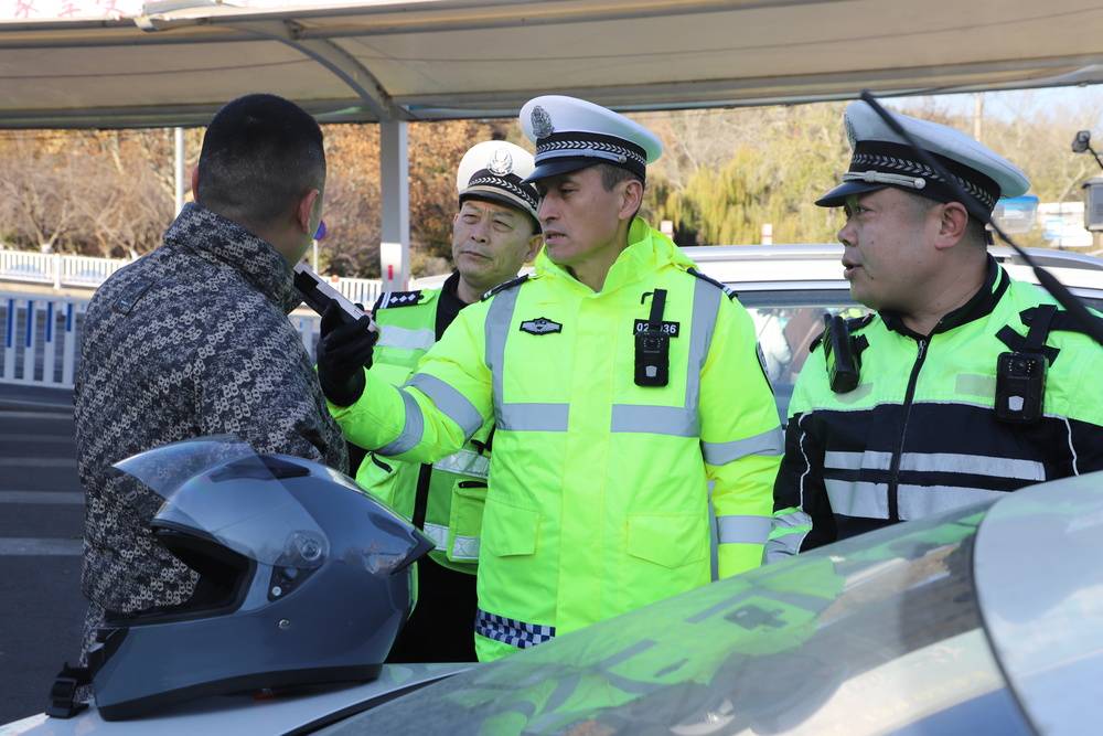 皇冠信用网会员开户_淄博博山交警：喝没喝酒一测便知皇冠信用网会员开户，何必自欺欺人