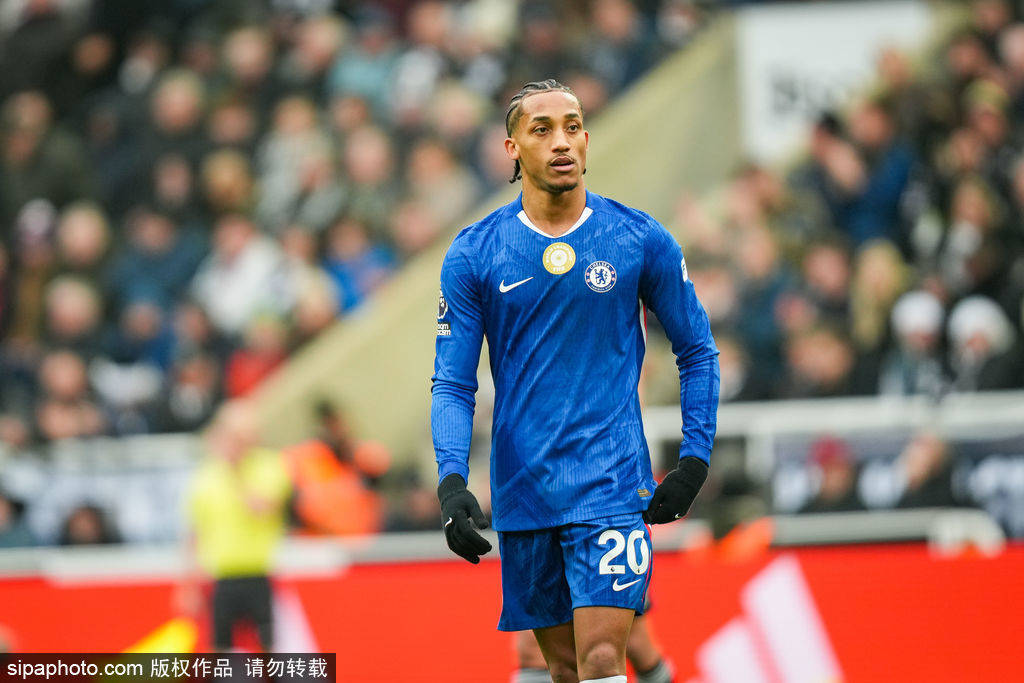 皇冠信用网会员开户_观战台:曼联恶战纽卡+切尔西火拼维拉 曼城冲八连胜