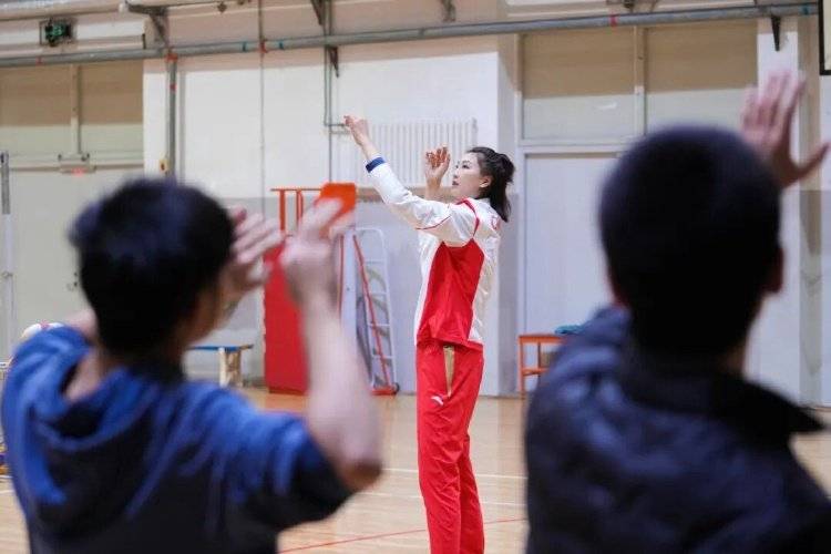 皇冠信用网怎么开账号_奥运冠军、前中国女排队长袁心玥皇冠信用网怎么开账号,入职南开大学