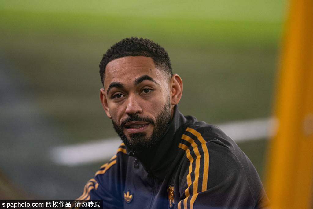 如何申请皇冠信用网_曼联换帅风波:阿莫林被解雇如何申请皇冠信用网,非洲杯上三将如何应对挑战?