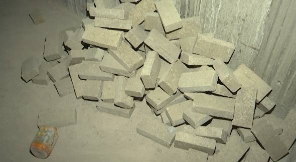 皇冠代理登3_贵阳一小区停车场出现“暗门”皇冠代理登3，打开后竟发现……业主：牵扯到33层楼住户的安全！